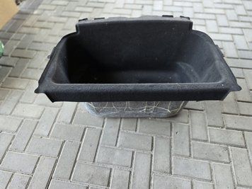 Корито заднього багажника тесла модель Y 1739980-00-A 1739980-00-A фото