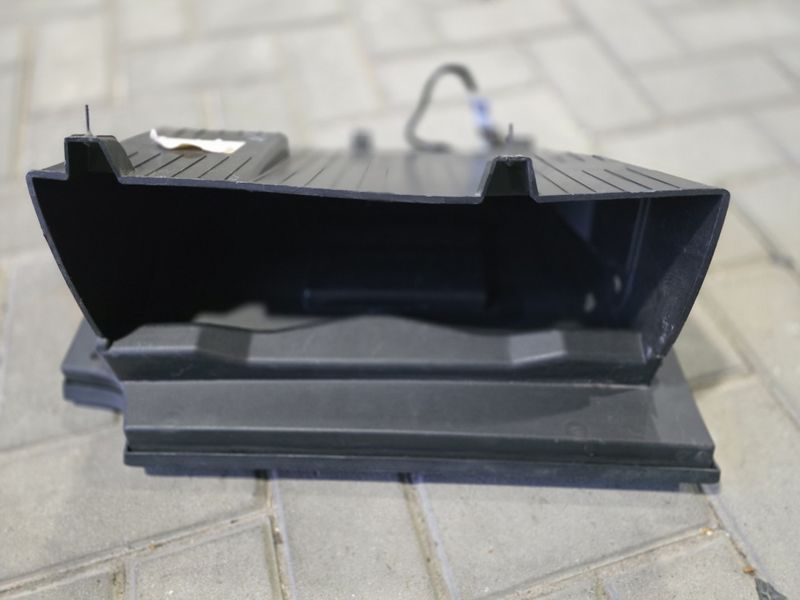 Бардачок Ford Edge Ft4b-r06008-a фото